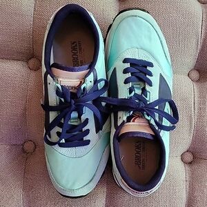 Brooks Aqua and Dark Blue Athletic Shoes